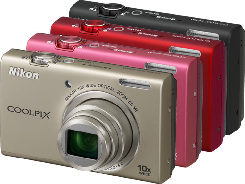 Renkli Bir Nikon: Coolpix S6200
