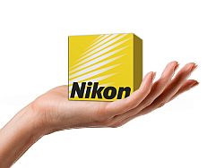 Nikon’a Sanki Sihirli Bir El Değdi!