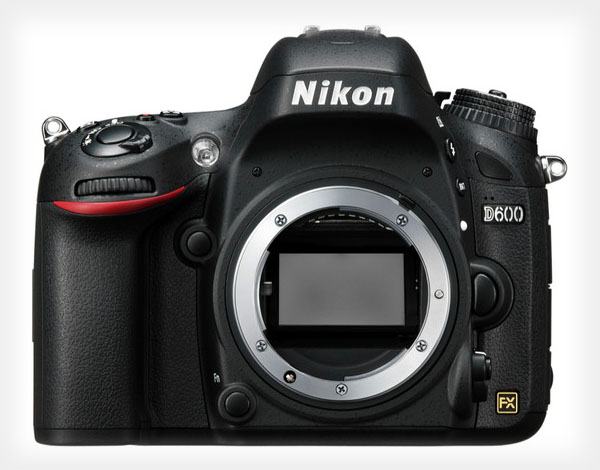 Nikon D600’de En İyiler Arasına Girdi