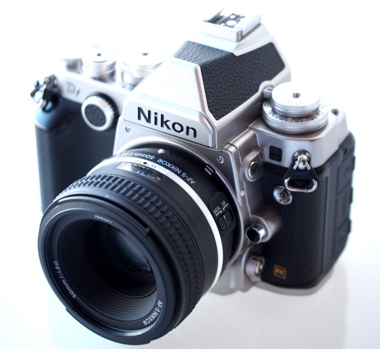 Nikon Df için Video İncelemeleri