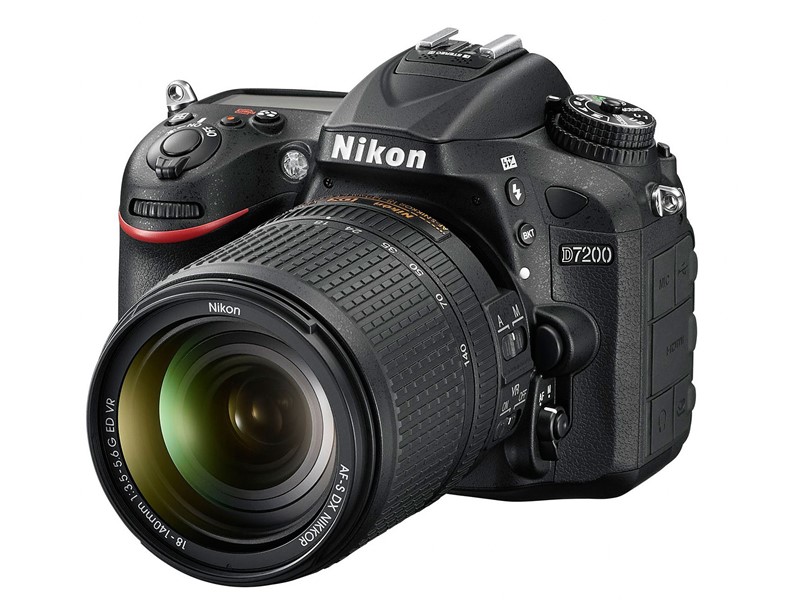 Nikon D7200 DSLR Fotoğraf Makinesi Duyuruldu