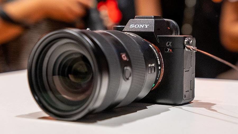 Sony A7R IV Aynasız Fotoğraf Makinesi – Özellikleri ve Fiyatı