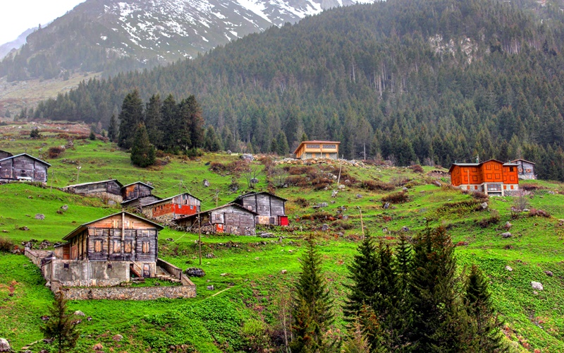 Makinenizle Fotoğraflayabileceğiniz Manzarası Şahane Dağ Otelleri