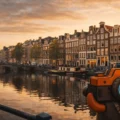 Amsterdam’da Fotoğraf Çekilecek Yerler: Kanalların Işıltısı