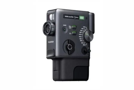 Fujifilm Instax Mini Evo Cinema İncelemesi: Video QR Instant Devrim!