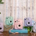 Fujifilm instax mini 13 Tanıtıldı: Şipşak Fotoğrafçılıkta AI ve Çift Zamanlayıcı Dönemi!