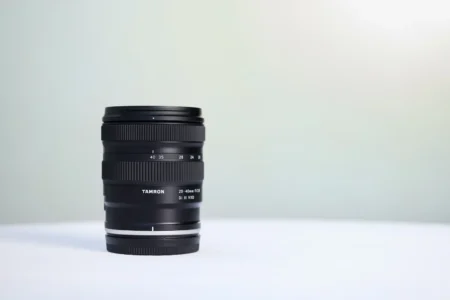 Tamron 20-40mm f/2.8 Di III VXD Nikon Z Mount İçin Tanıtıldı: Ultra Kompakt ve Hızlı Zoom!